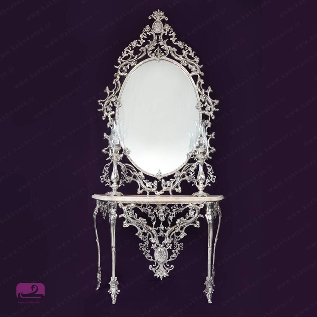 آینه شمعدان و میز کلاسیک